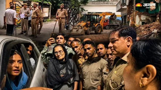 सहारनपुर में मस्जिद पर चला बुलडोजर:जिला जज के फैसले के बाद बड़ा एक्शन, सांसद इकरा हसन हाउस अरेस्ट